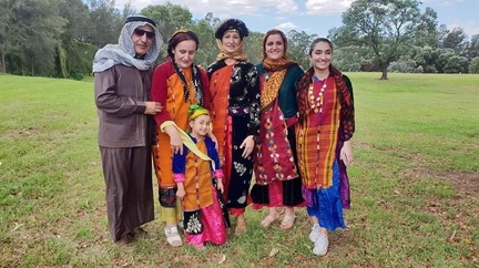 Chaldean Clothes
